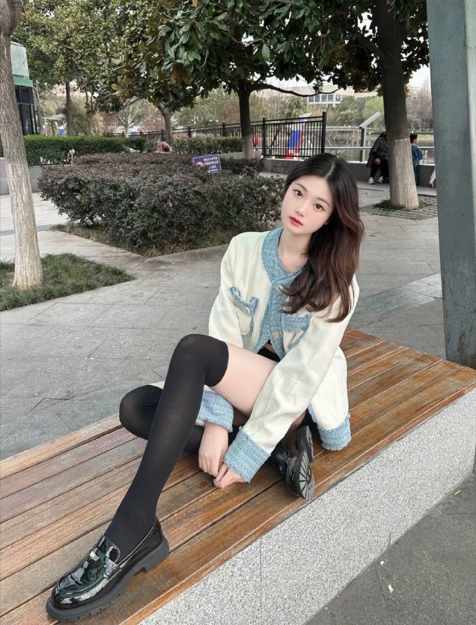 春光乍泄